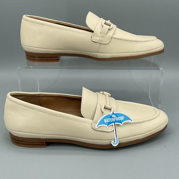 NEW Aqua College Women’s Waterproof Bossy Slip On Flat Loafers Beige Size 7M - Picture 1 of 10